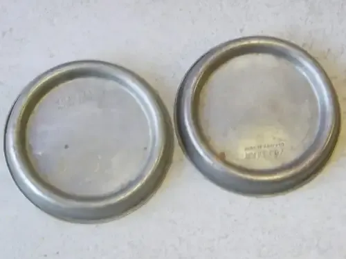 Pair of Bakeloy cake baking tins