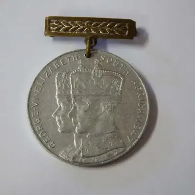 1947 South African Royal visit medallion - Aluminium