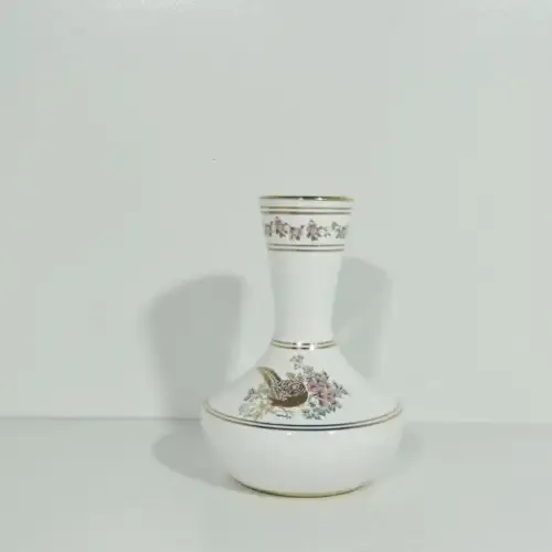 Neofitou handmade in Greece single flower vase