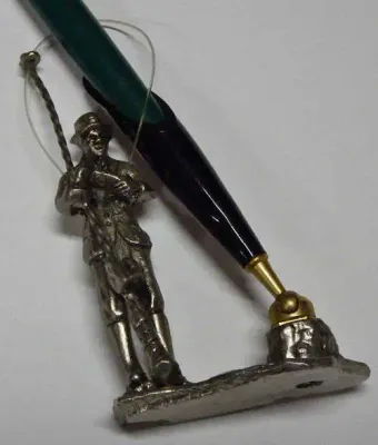 Vintage Port Shepstone fishermans pen stand