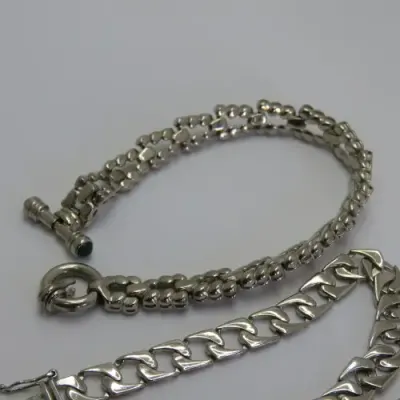 Costume lot of 3 silver look-alike bracelets - Never worn