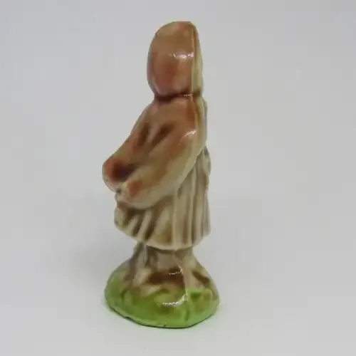 Vintage WADE Whimsies Little Red Riding hood figurine