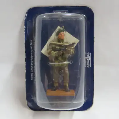 DelPrado 1944/45 UK Army commandos sergeant lead soldier - Still sealed