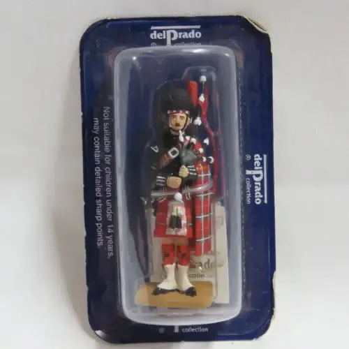 DelPrado 1914 Uk Black watch Piper lead soldier - Still sealed