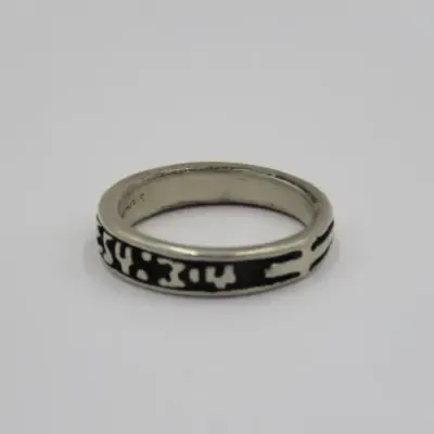 Sterling silver ring with inscription 1 Thes 4:3-4 - Weighs 3,7 g - Size L