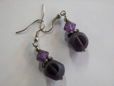 Purple stone costume jewellery necklace and earrings - Necklace 31cm