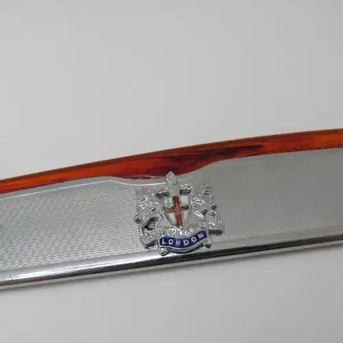 Vintage Hillcrest souvenirs London pocket comb