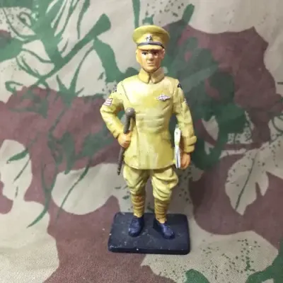 Delprado 1914 UK Royal Flying corps sergeant lead soldier
