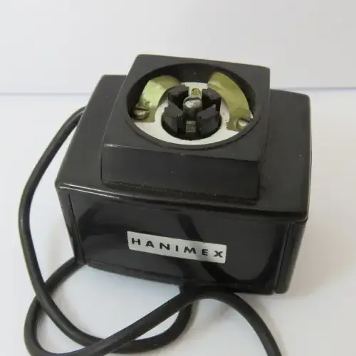 Vintage Hanimex flashcube holder