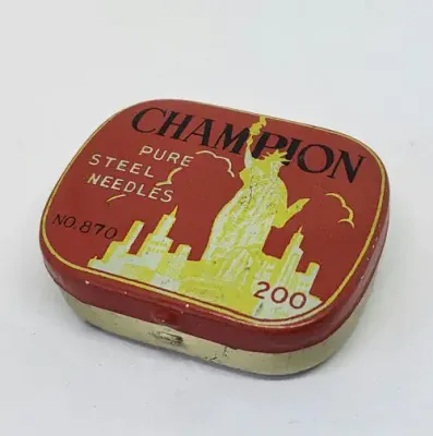 Vintage Champion gramophone needles tin - Some contents