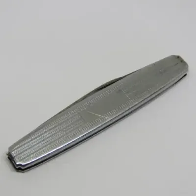 Vintage Richards 2 blade pocket knife