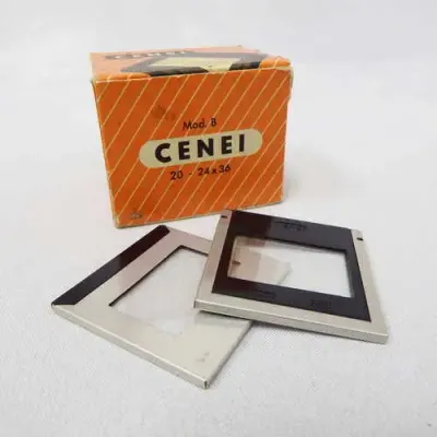 20 Cenei glass slide mounts in original box - Mod B