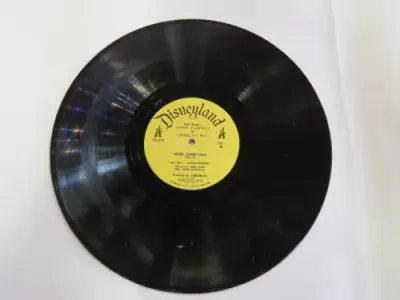 Walt Disney - Further Adventures of Cinderella`s mice - A story with music about Jaq and Gus-Gus LP