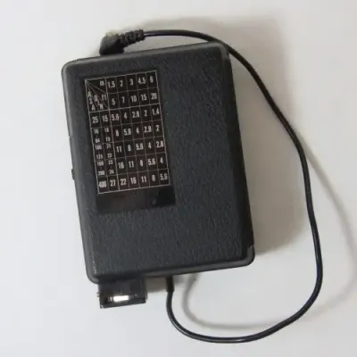 National PE 182 camera flash