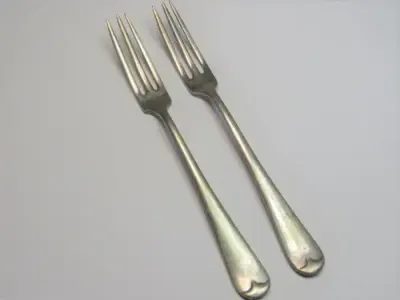 Lot of 2 beautiful small forks