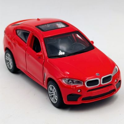 Maisto BMW X6 M die-cast model car - pull back action - scale 1/42