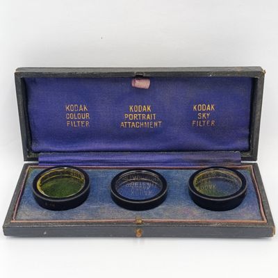 Lot of 3 Antique No.6 lens filters in case