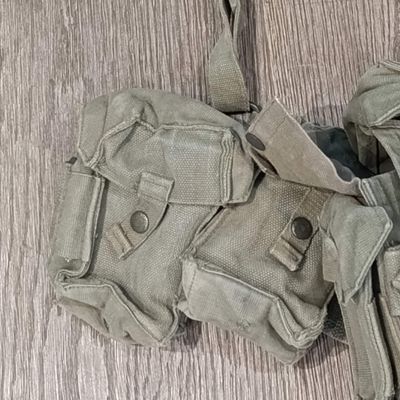 SADF Kidney, ammo and R1 ammo pouches on webbing belt