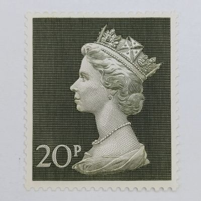 British mint stamps High Value decimal Issue Pack no 38