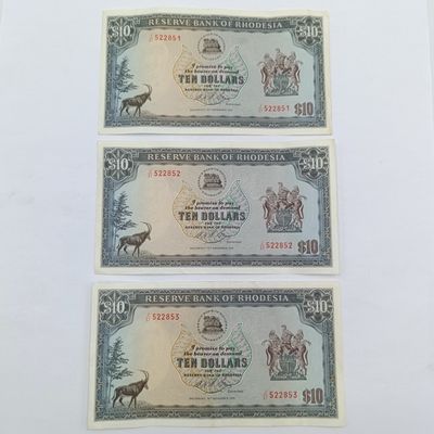 Rhodesia 1975 Lot of 3 x $10 banknotes with consecutive numbers light fold and creases