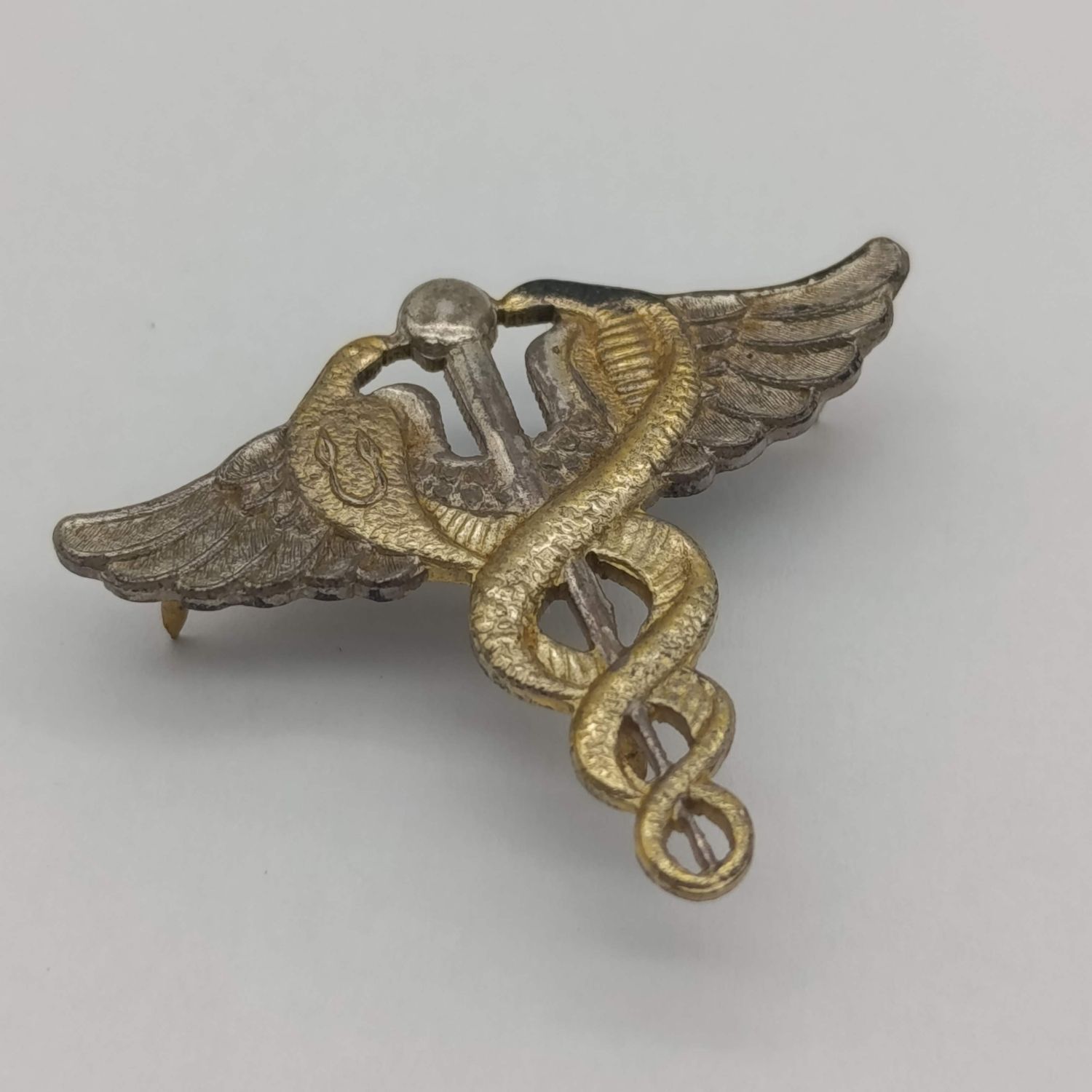SA Medical service silver Doctor&#39;s  breast badge