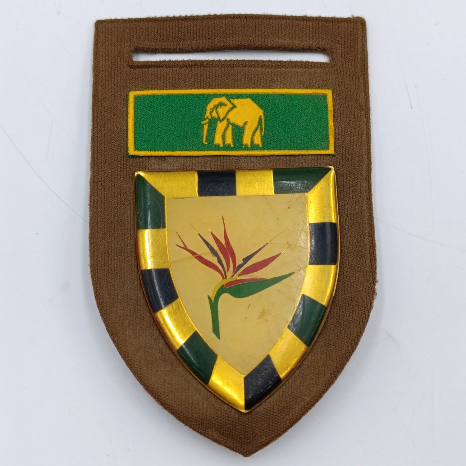 SADF 6 SA Infantry tupperware flash with metal shoulder flash