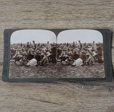 Boer War stereoscope card - General Cronje&#39;s 4000 Boers after their surrender at Paardeberg
