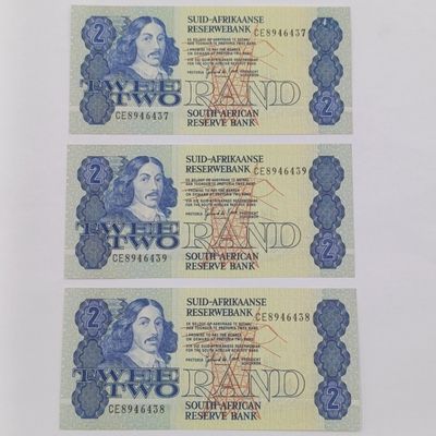 Gerhard de Kock Lot of 3 uncirculated R2 notes with consecutive numbers - 1984 Third issue