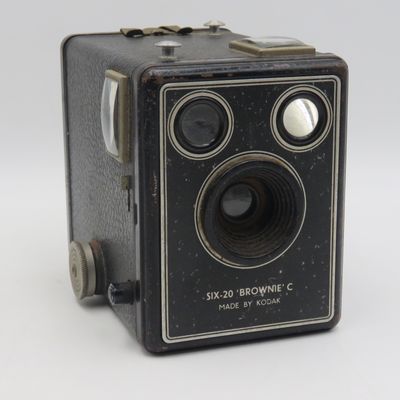 Vintage Kodak six-20 Brownie C box camera