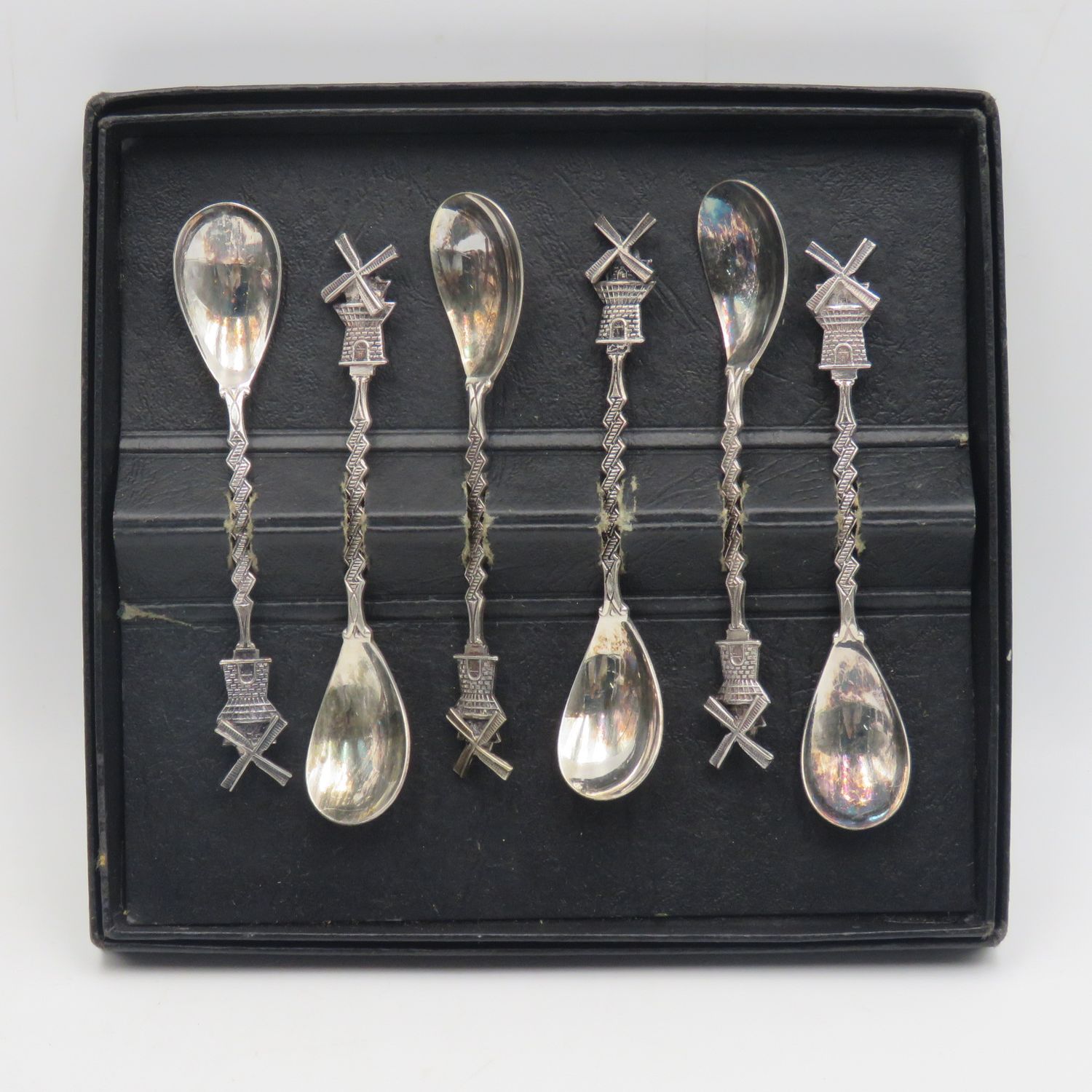 Set of 6 Vintage EPNS Dutch coffee spoons