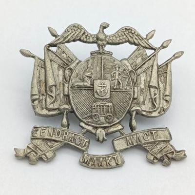 Transvaal state artillery cap badge