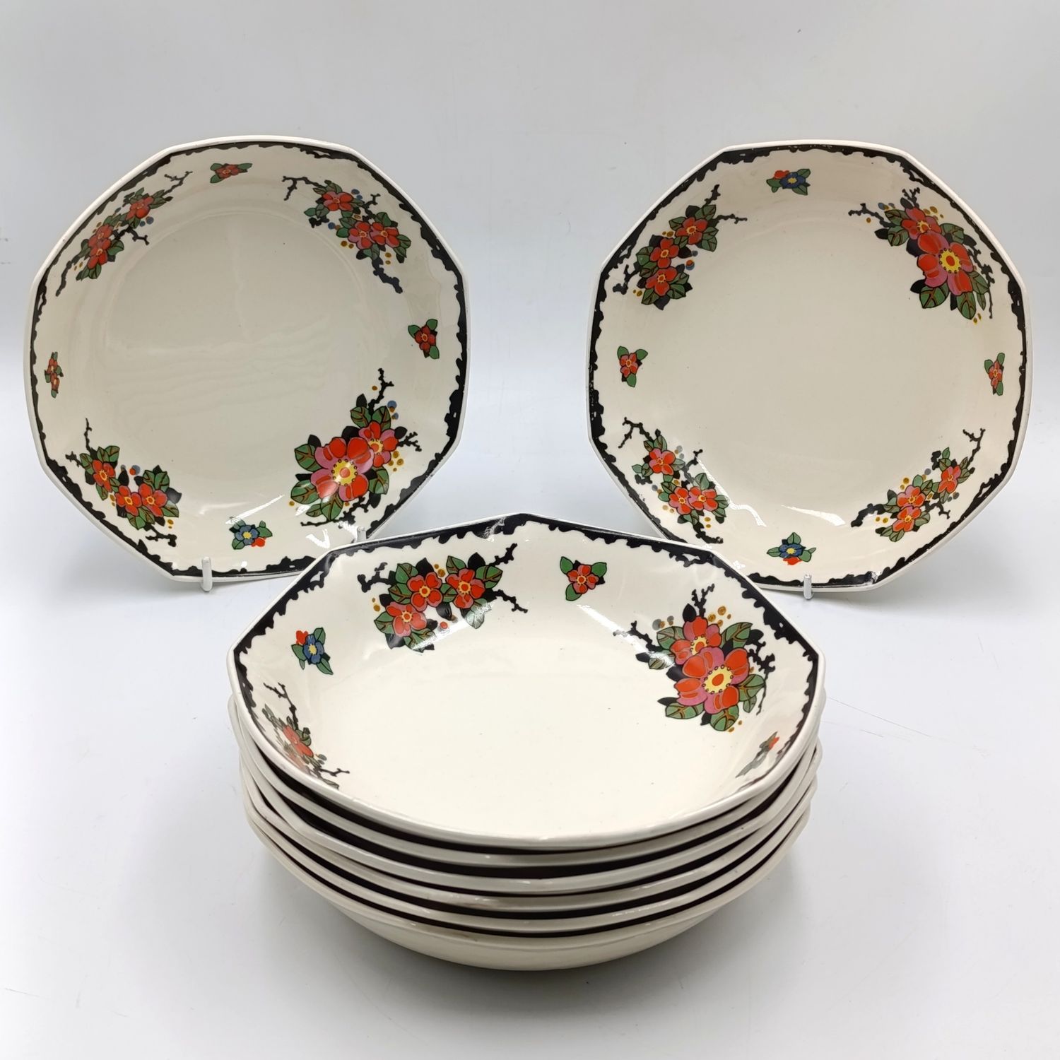 Set of 8 antique Royal Doulton Woburn porcelain soup bowls