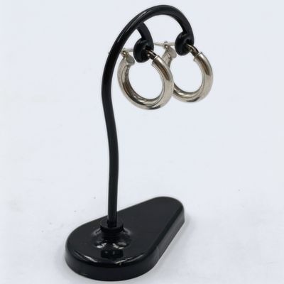 Pair of sterling silver hoop earrings - weighs 1,9 grams