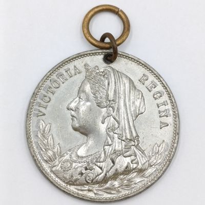 1897 Queen Victoria 50 year reign medallion Issued by City of Cape Town excellent condition