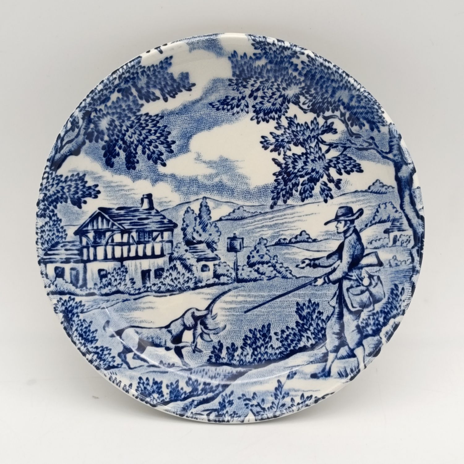 The Hunter by Myott 1982 miniature porcelain plate