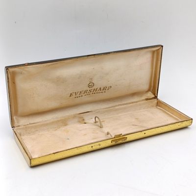 Vintage Eversharp metal pen case