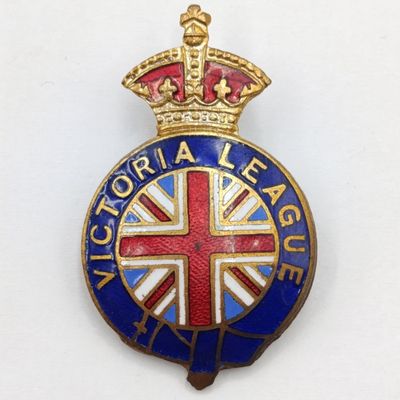WW2 Victoria League lapel pin badge