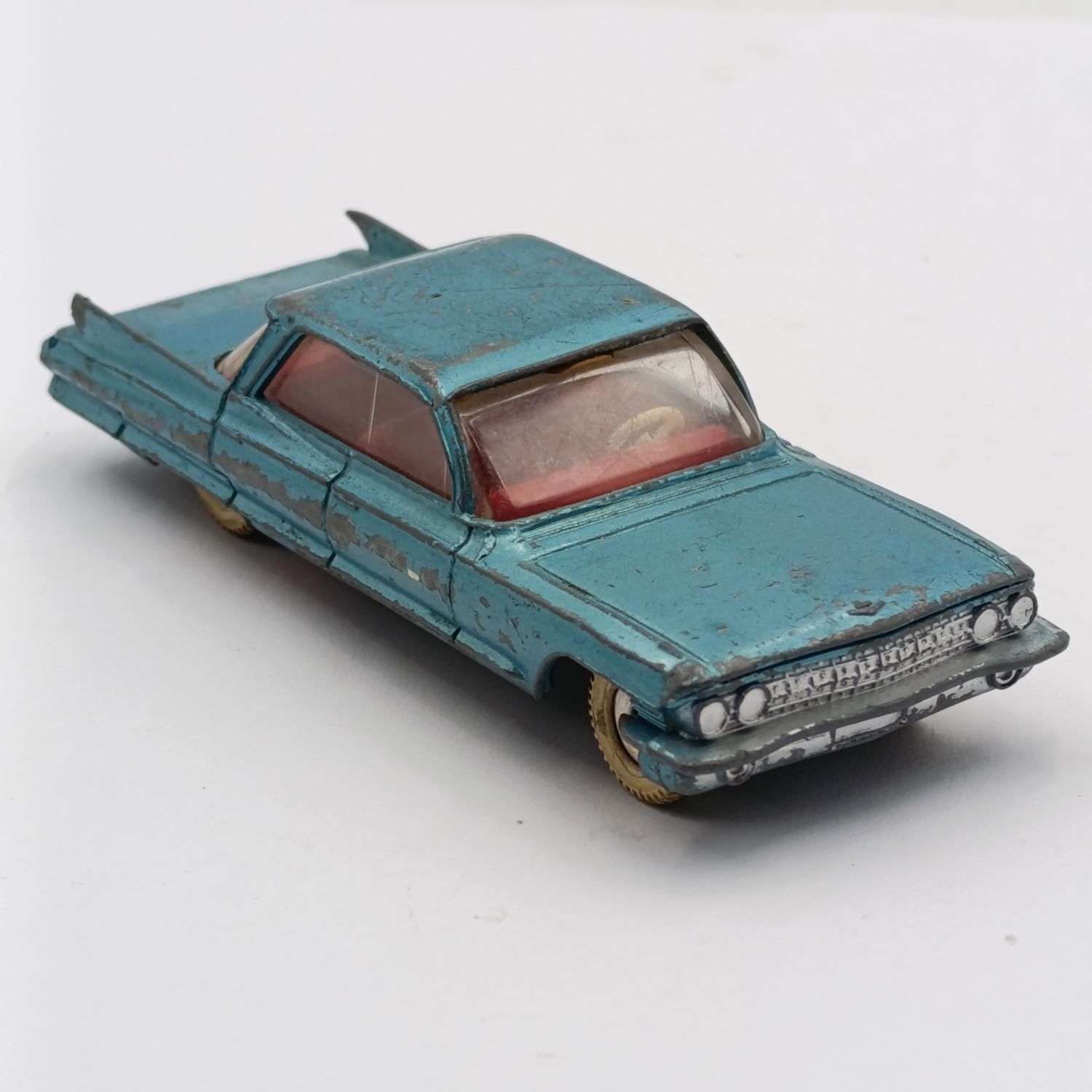 Meccano Dinky Toys #147 Cadillac toy car