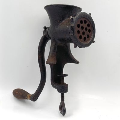 Vintage Kendrick No.7 meat mincer