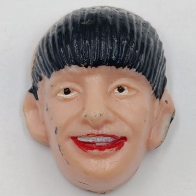 1900's Beatles Head brooches (3 out of 4)