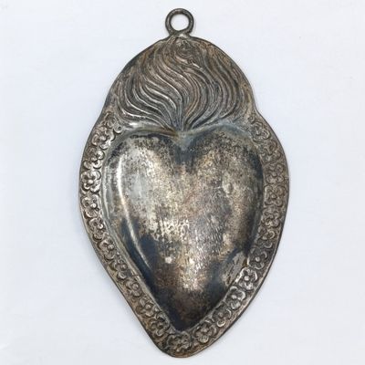 Vintage Ex-Voto sacred heart symbolic offering pendant