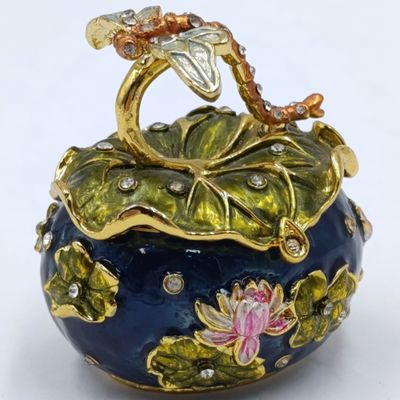 Beautiful Dragonfly floral trinket box