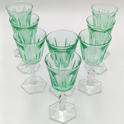 Set of 8 Uranium glass Lemon green glasses - Arte Nouveau