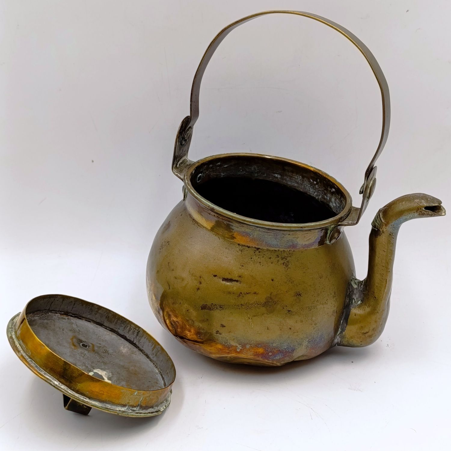 Antique brass Eastern kettle - circa 19th century - lid holed