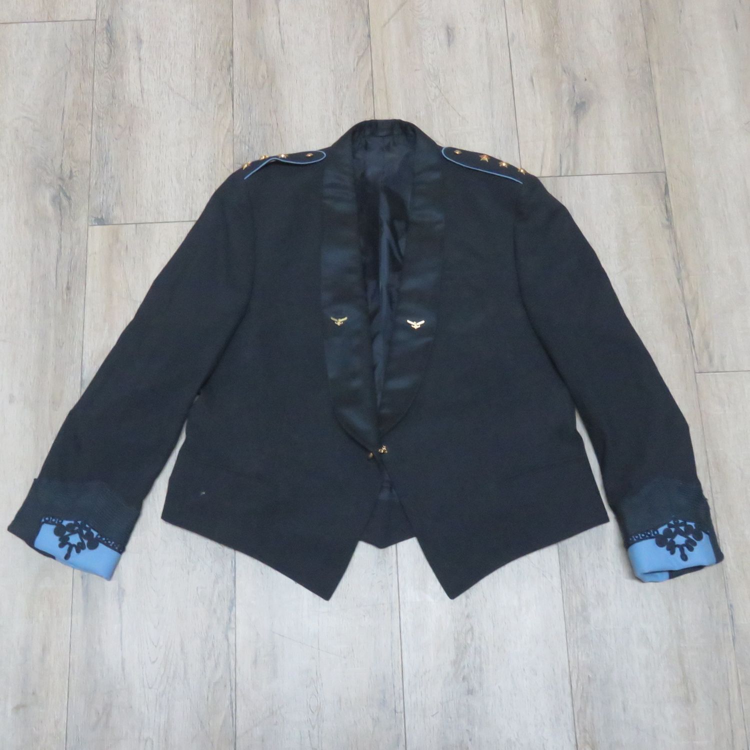 SA Air Force Captain mess dress tunic - Size in the description