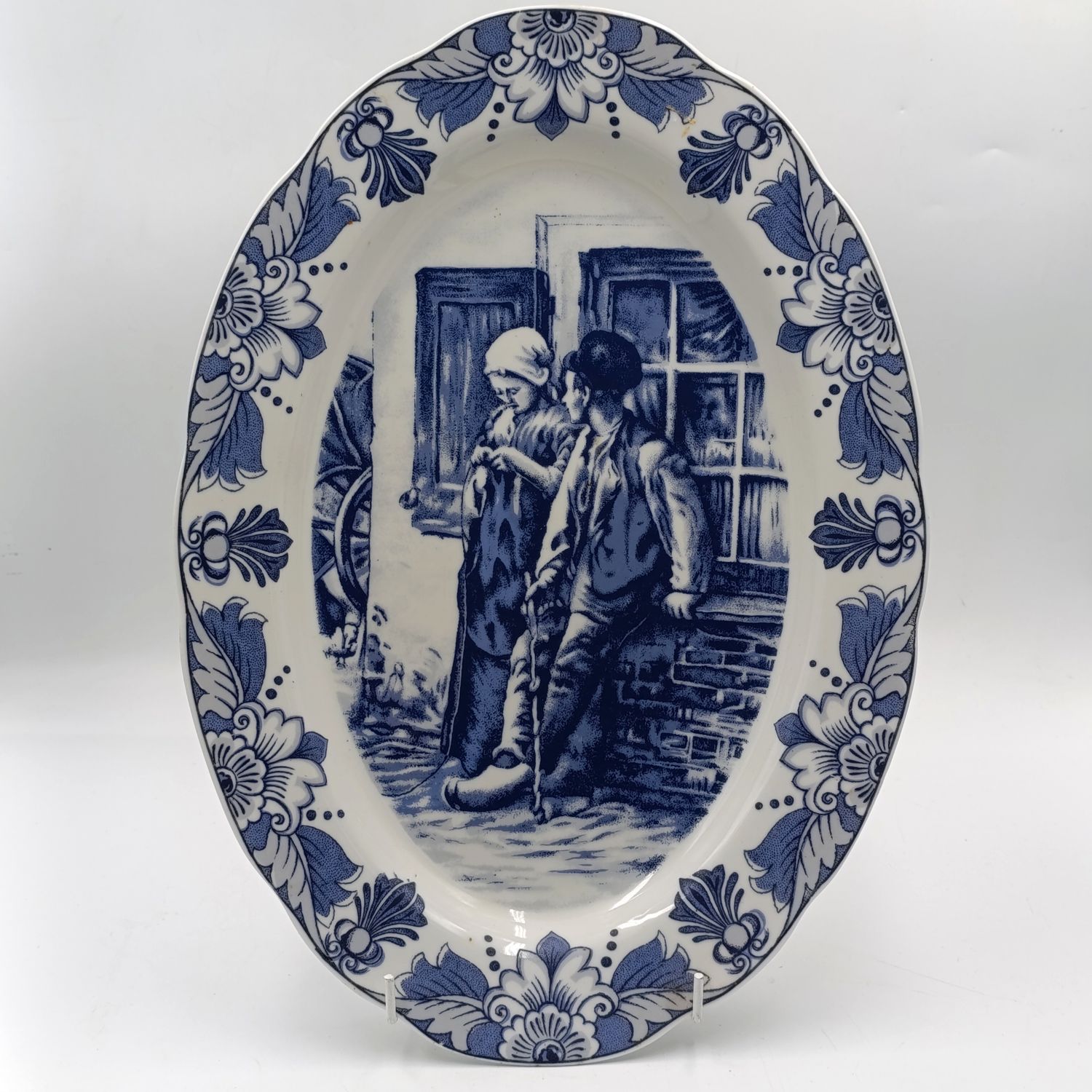 Vintage Delft Holland The Old Masters series &quot;Young Love&quot; oval porcelain plate