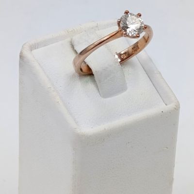 9kt Rose Gold diamond ring with appr. 0,70ct round diamond - weighs 2,0 grams - size M