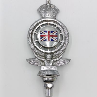 Vintage Royal Automobile Club of South Africa #8178 car mascot badge