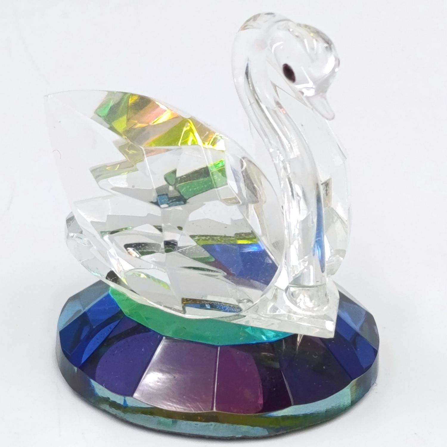 Beautiful crystal glass swan figurine