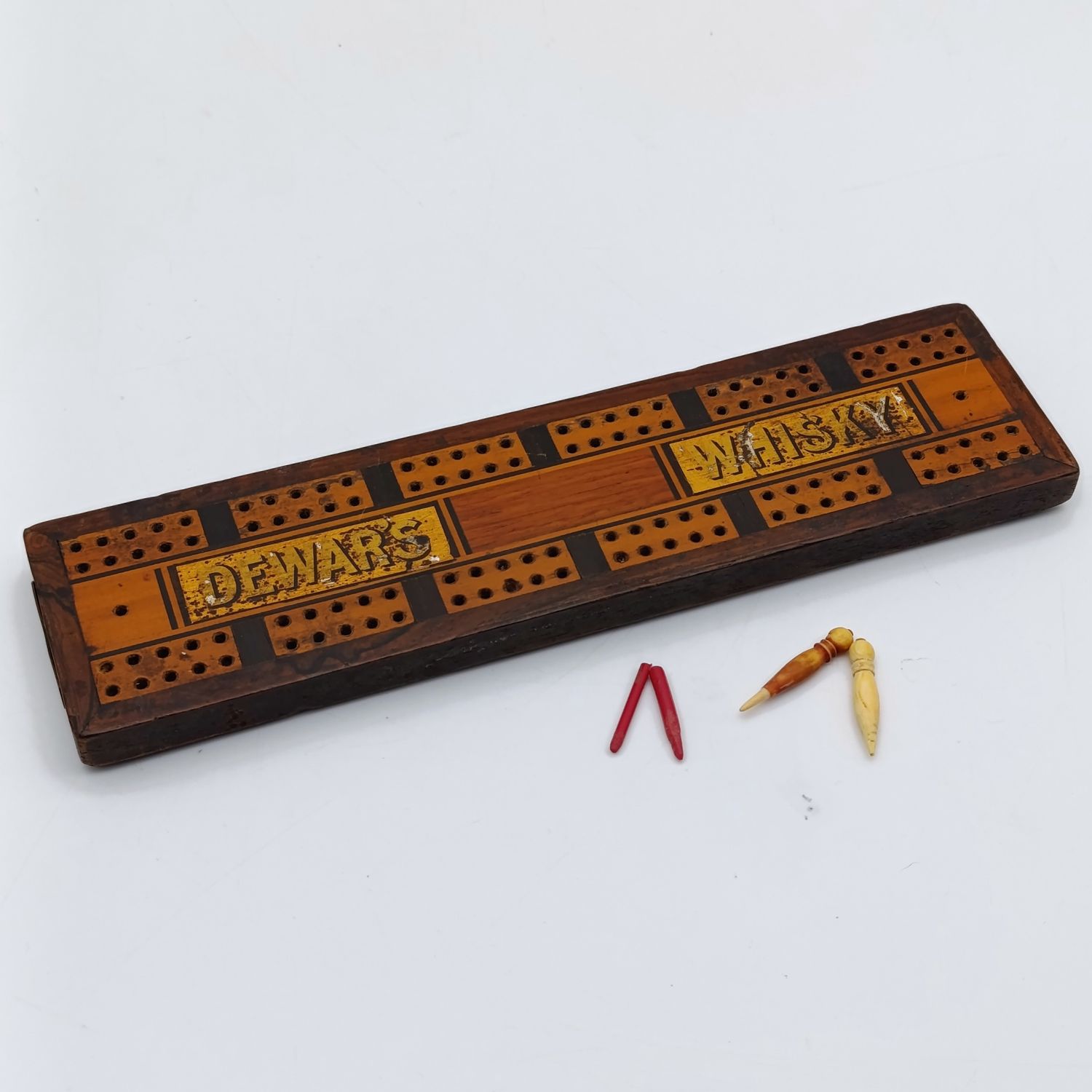 Vintage Dewar&#39;s Whiskey cribbage board game